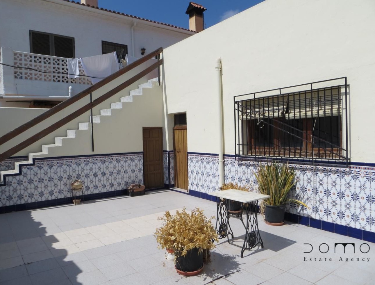 Resale - Villa / Semi-detached Villa - Turre