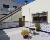 Resale - Villa / Semi-detached Villa - Turre