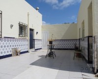 Resale - Villa / Semi-detached Villa - Turre