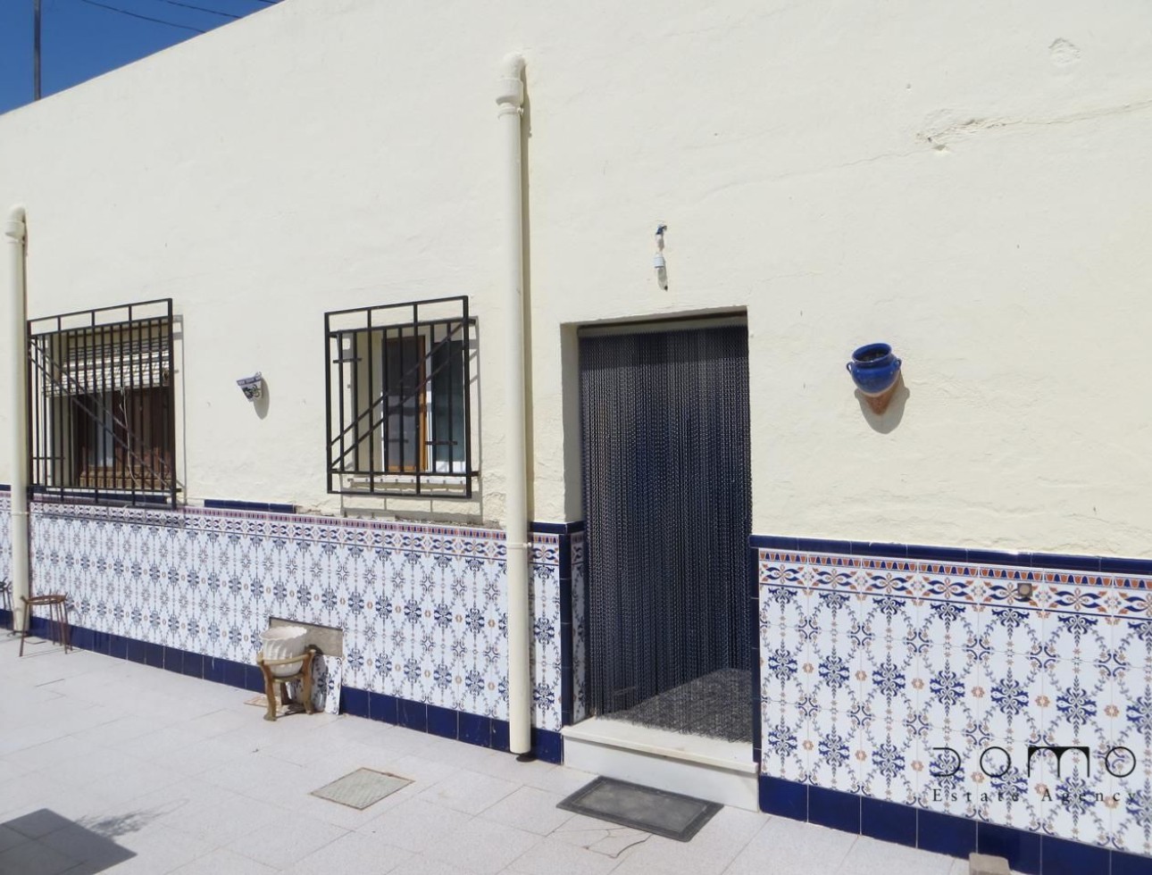 Resale - Villa / Semi-detached Villa - Turre