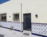 Resale - Villa / Semi-detached Villa - Turre