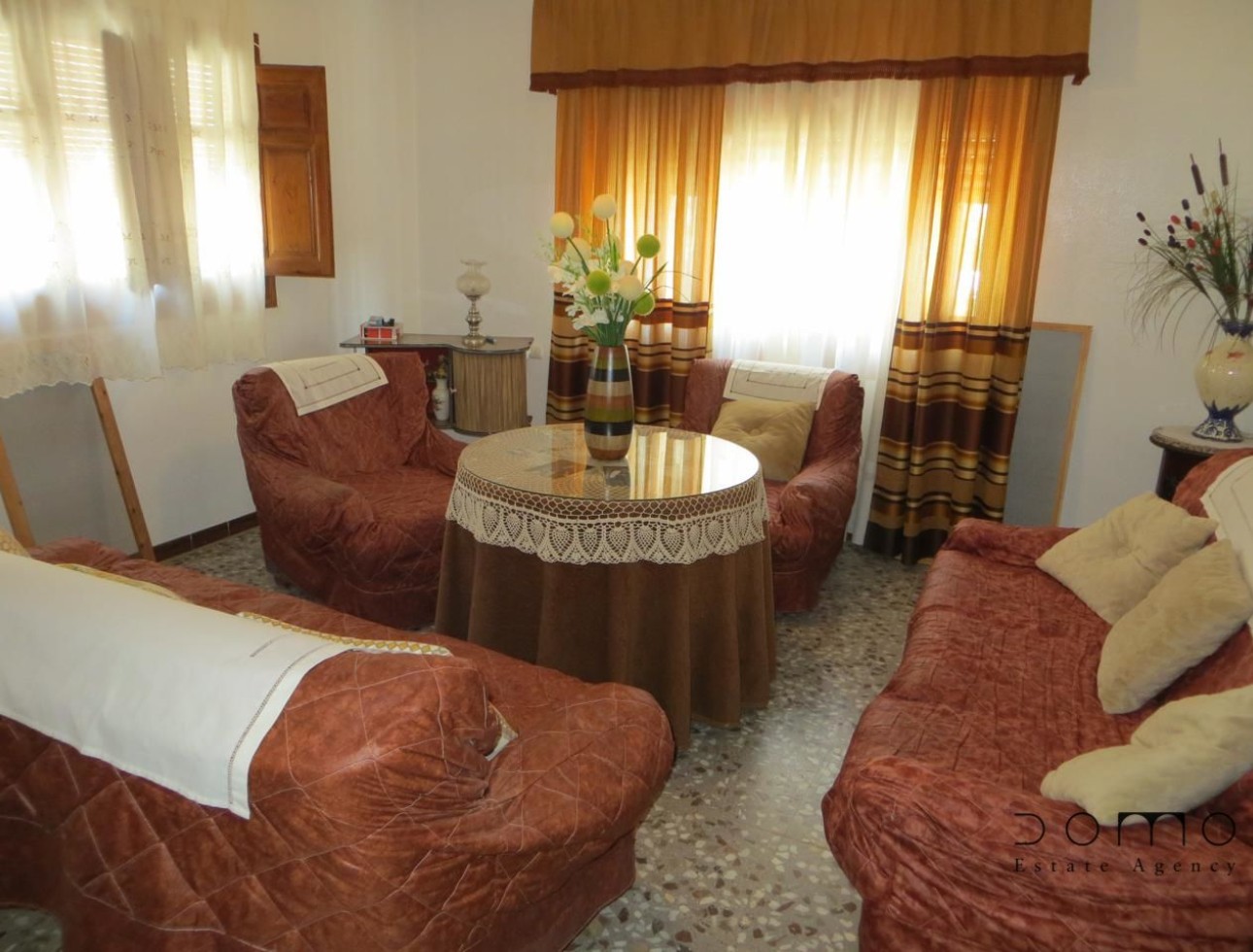 Resale - Villa / Semi-detached Villa - Turre