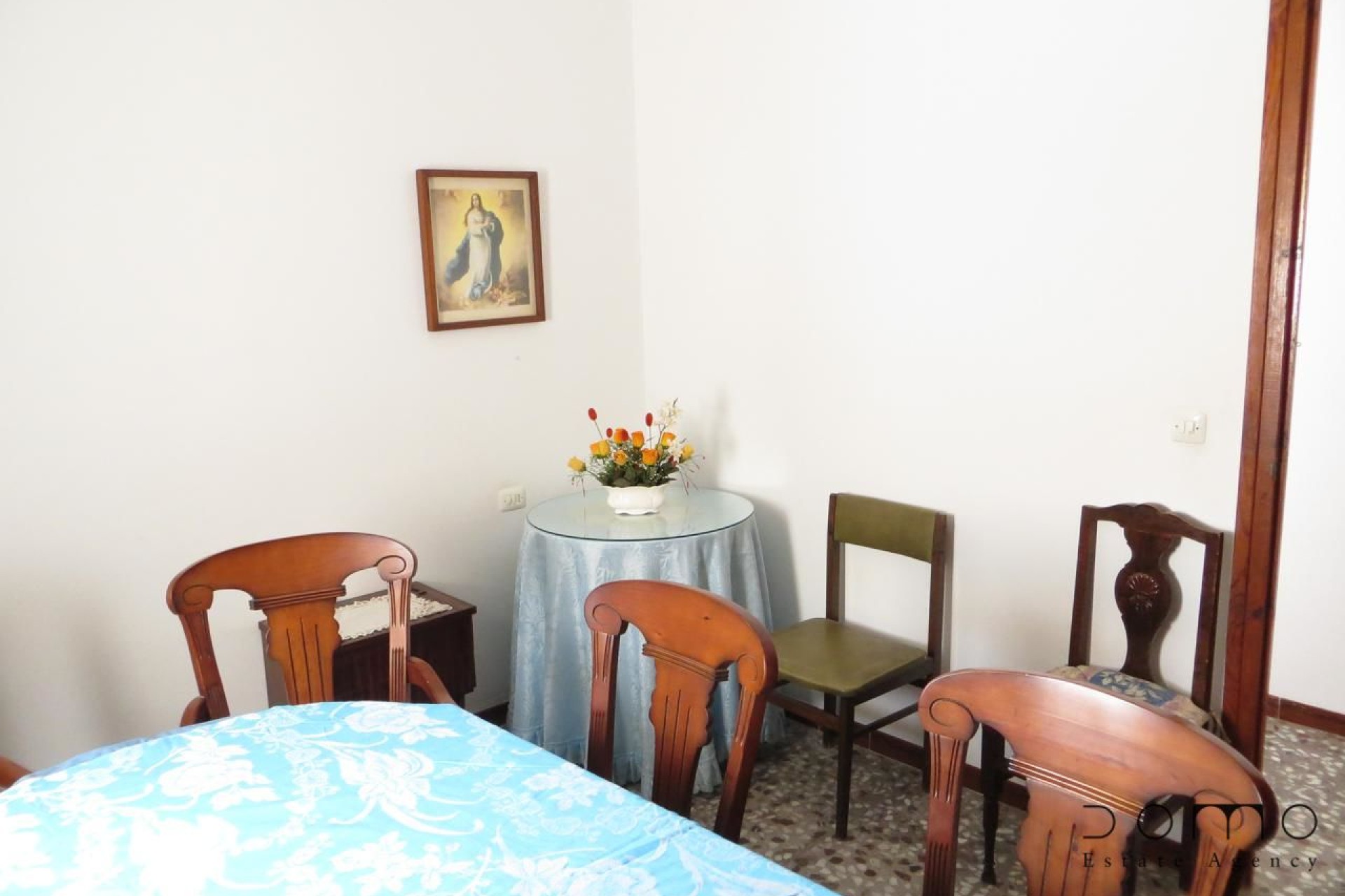 Resale - Villa / Semi-detached Villa - Turre