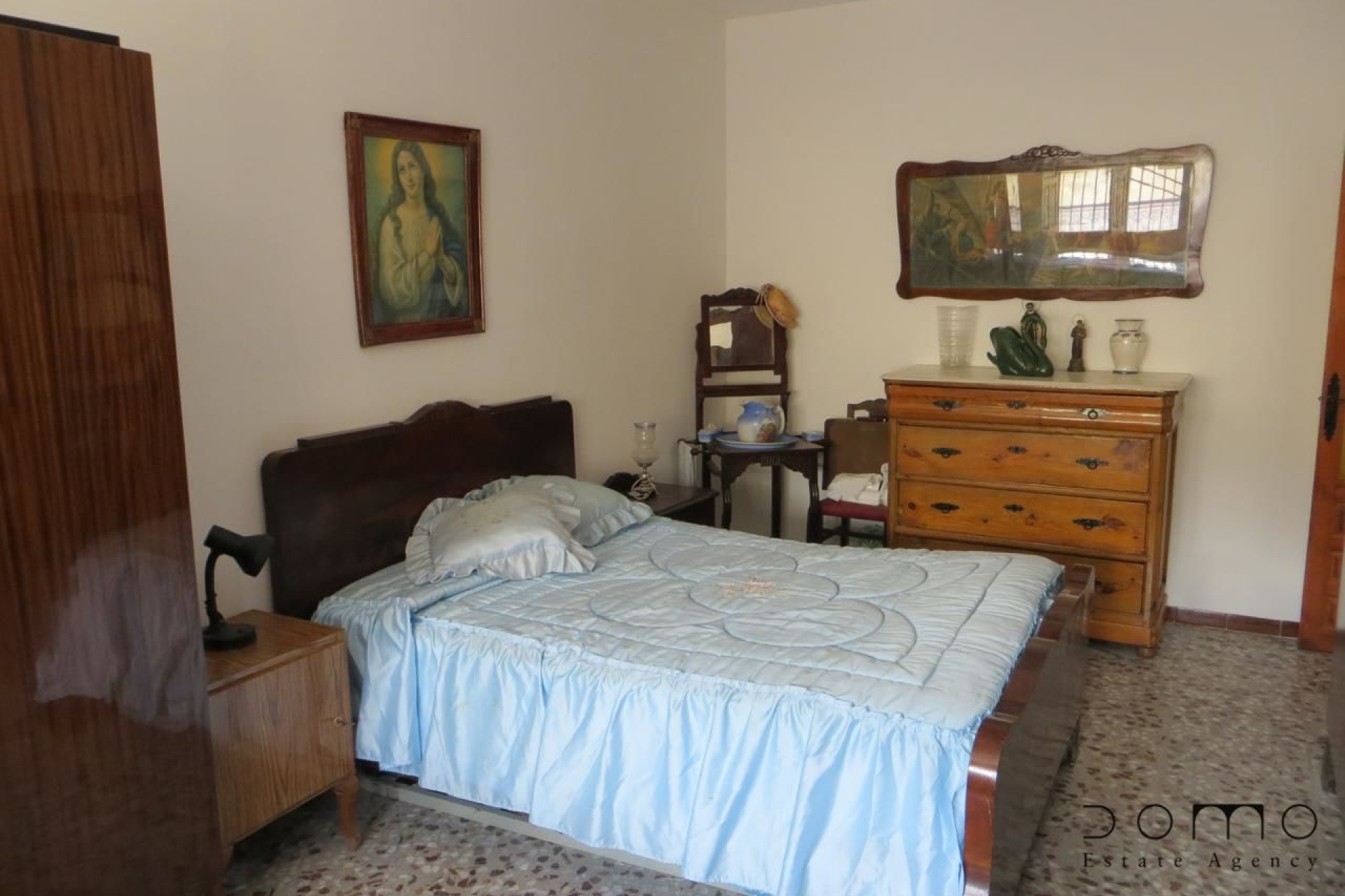 Resale - Villa / Semi-detached Villa - Turre