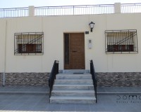 Resale - Villa / Semi-detached Villa - Turre