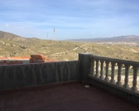 Resale - Villa / Semi-detached Villa - Turre