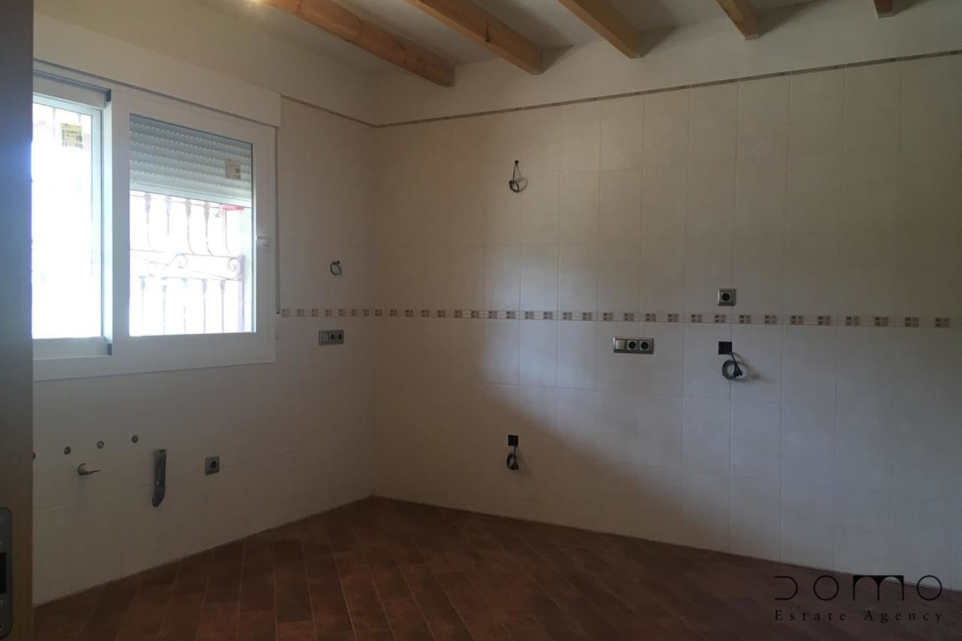 Resale - Villa / Semi-detached Villa - Turre