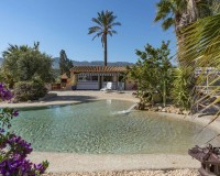 Resale - Villa / Semi-detached Villa - Turre