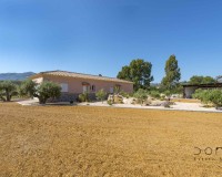 Resale - Villa / Semi-detached Villa - Turre