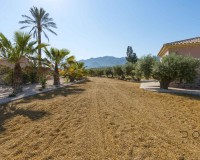 Resale - Villa / Semi-detached Villa - Turre