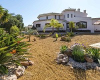 Resale - Villa / Semi-detached Villa - Turre