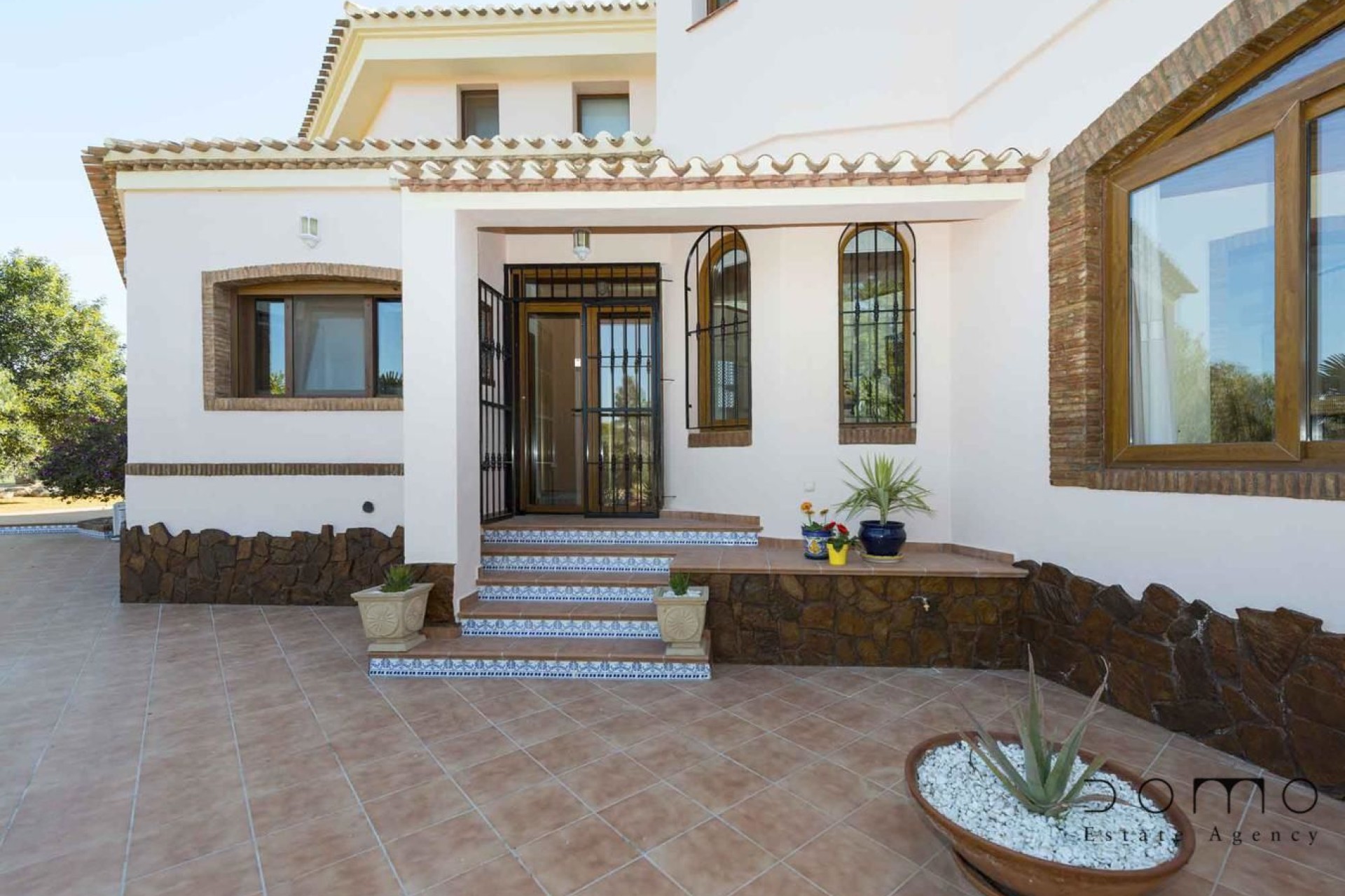 Resale - Villa / Semi-detached Villa - Turre