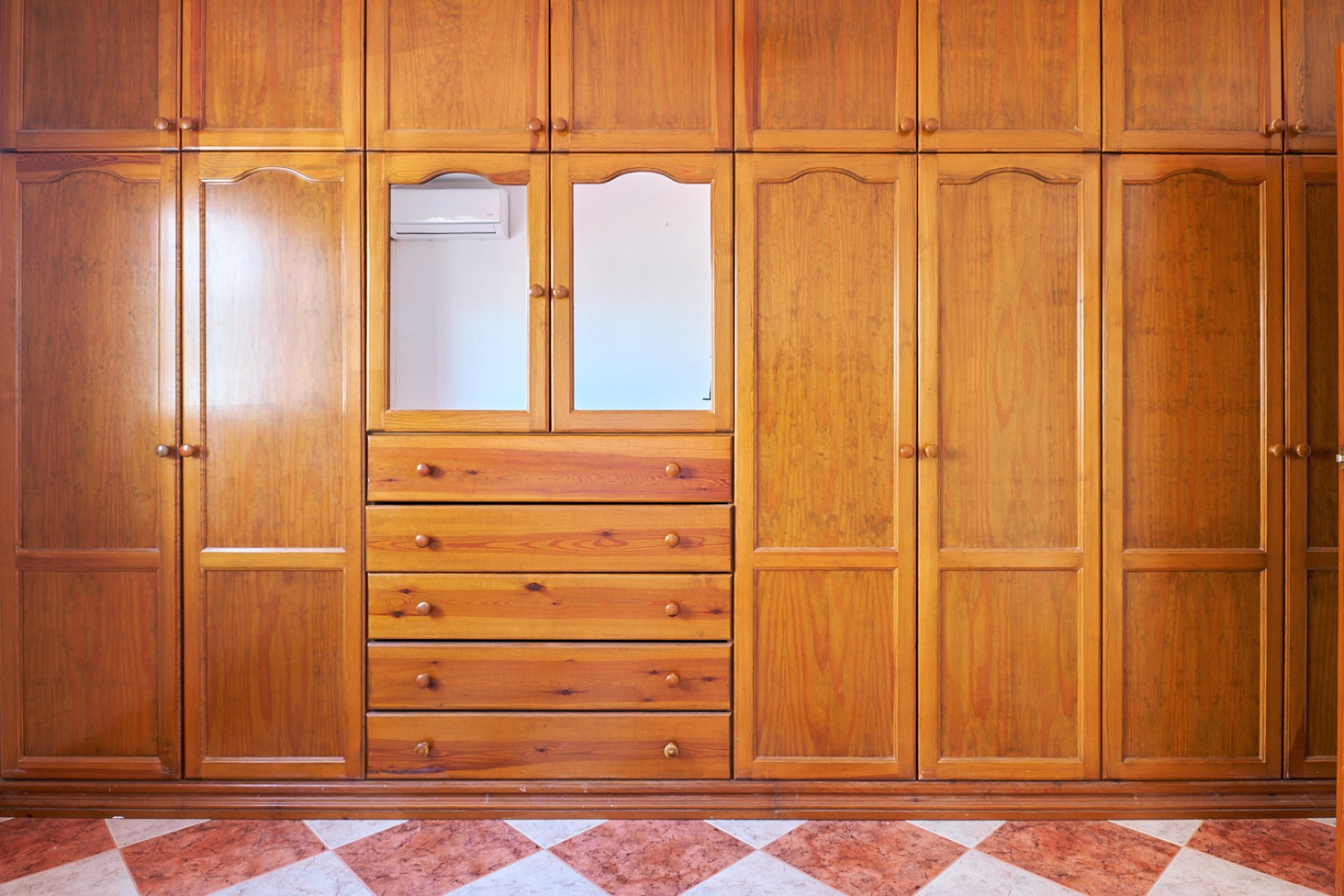 Resale - Villa / Semi-detached Villa - Turre