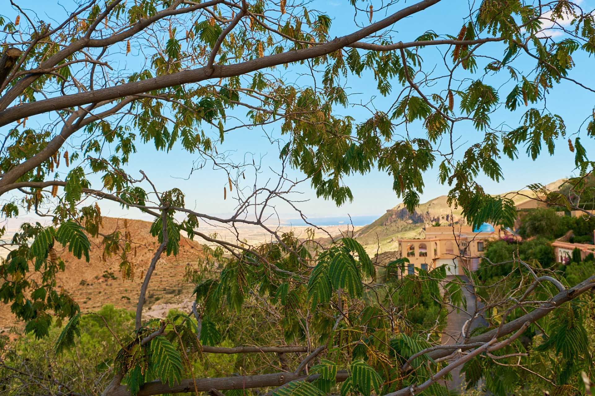 Resale - Villa / Semi-detached Villa - Turre