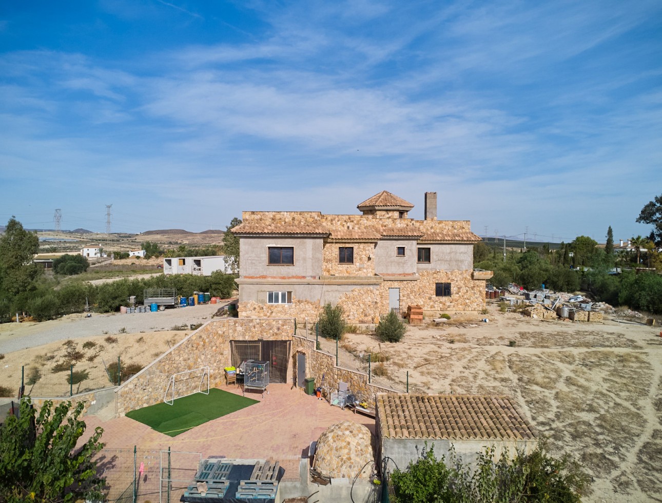 Resale - Villa / Semi-detached Villa - Turre