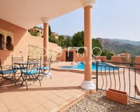 Resale - Villa / Semi-detached Villa - Turre