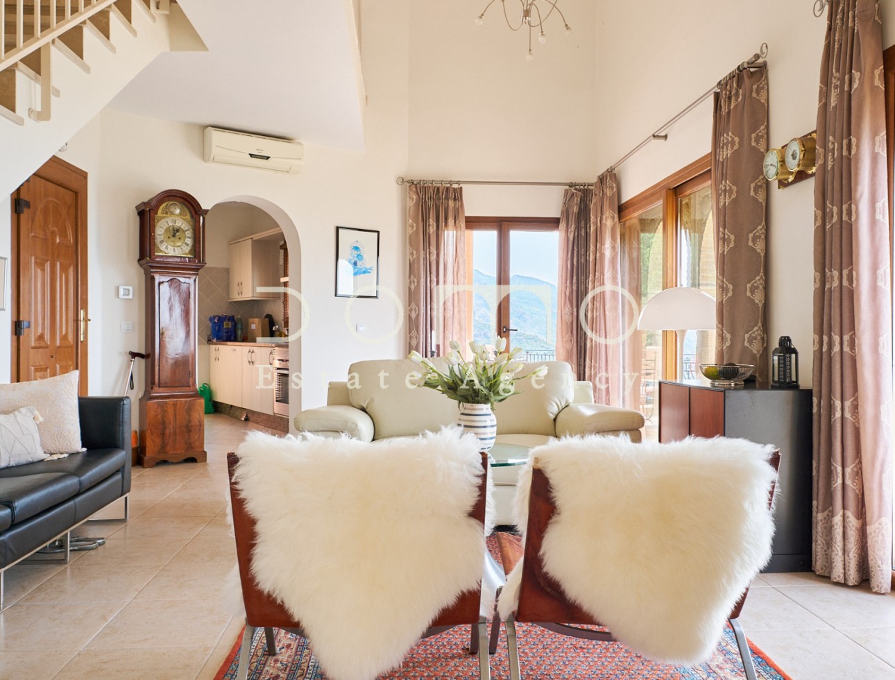 Resale - Villa / Semi-detached Villa - Turre