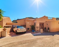 Resale - Villa / Semi-detached Villa - Turre