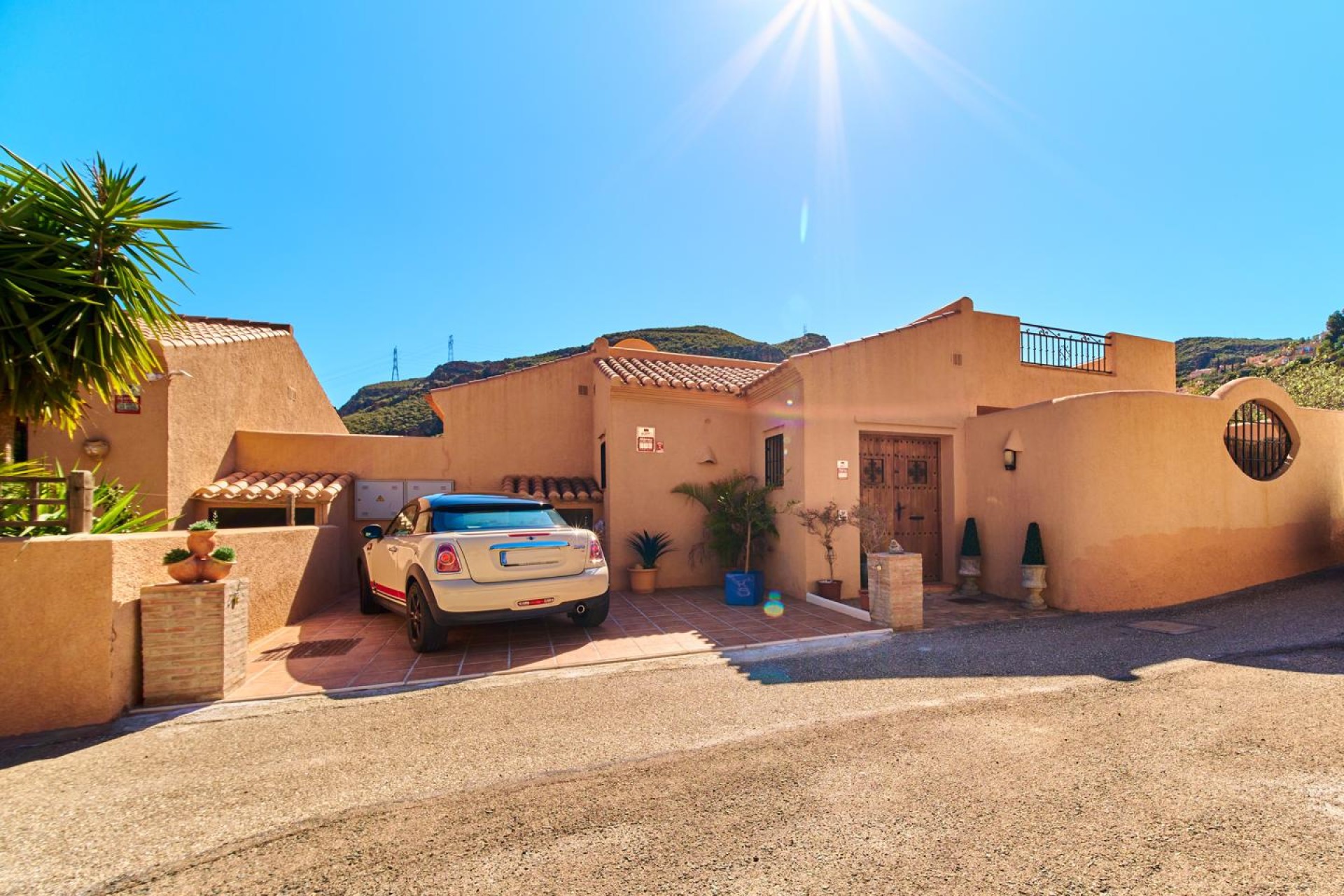 Resale - Villa / Semi-detached Villa - Turre