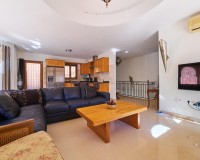 Resale - Villa / Semi-detached Villa - Turre