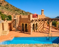 Resale - Villa / Semi-detached Villa - Turre