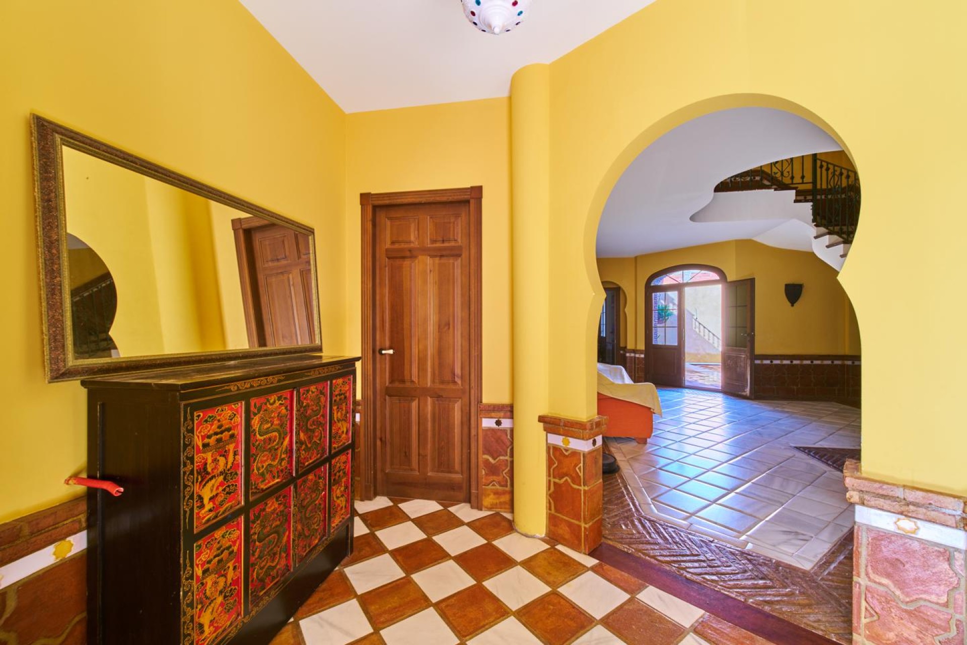 Resale - Villa / Semi-detached Villa - Turre