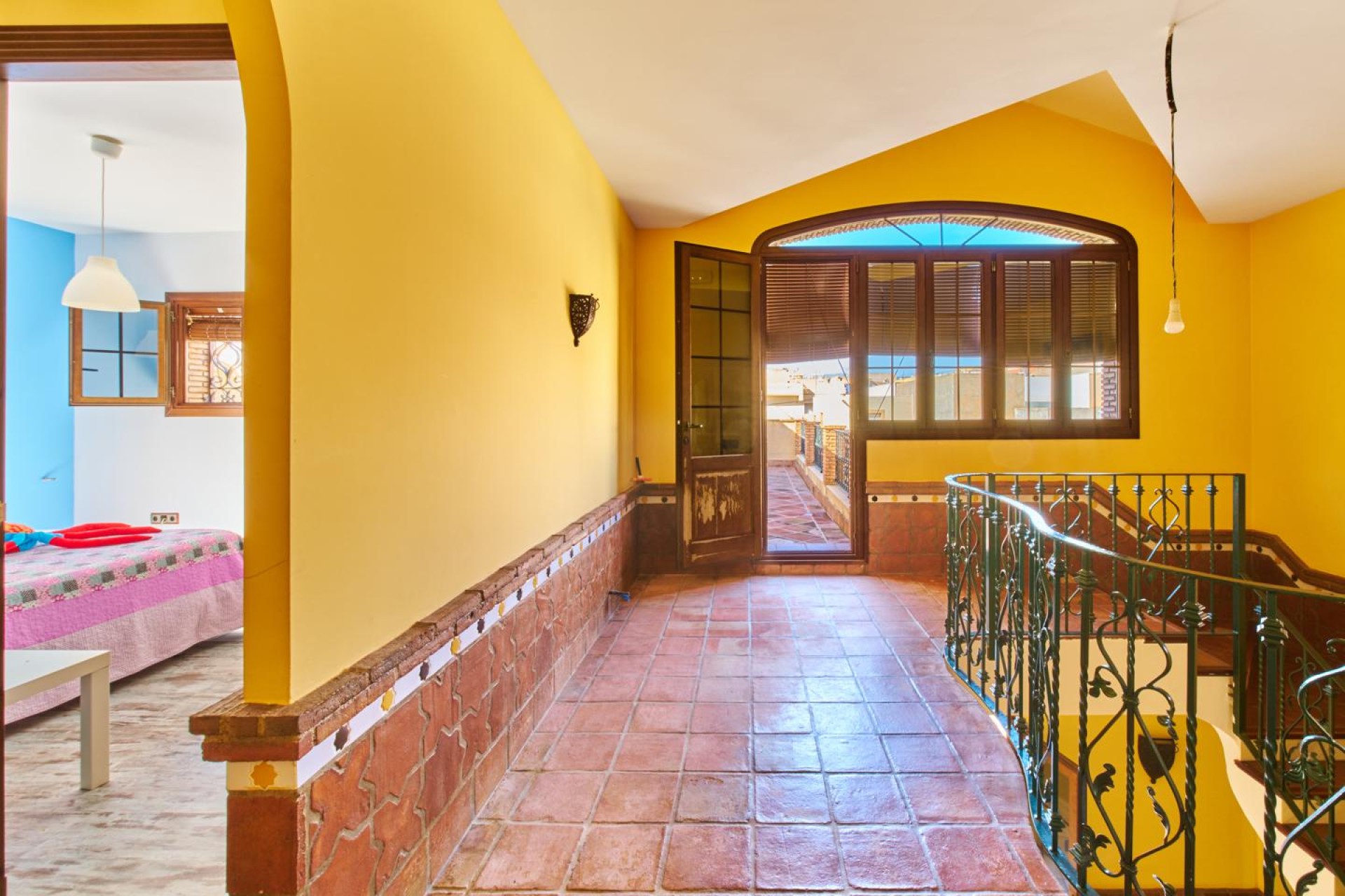 Resale - Villa / Semi-detached Villa - Turre