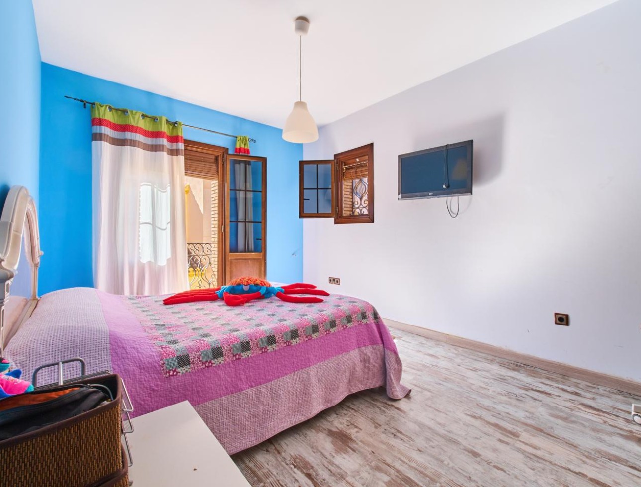 Resale - Villa / Semi-detached Villa - Turre