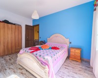 Resale - Villa / Semi-detached Villa - Turre