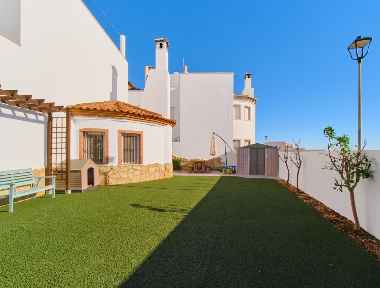 Resale - Villa / Semi-detached Villa - Turre