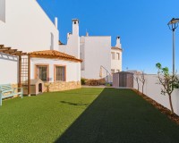 Resale - Villa / Semi-detached Villa - Turre