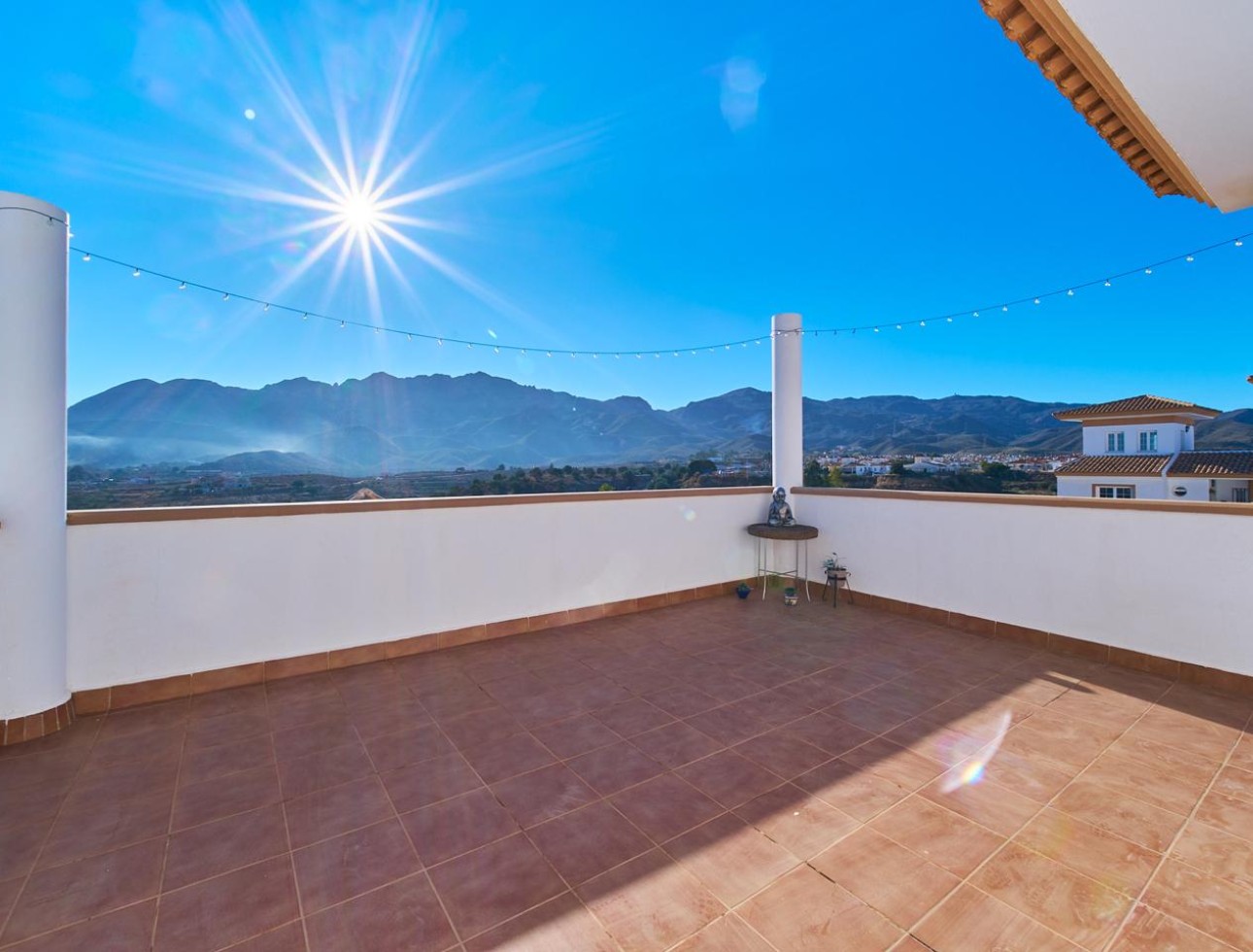 Resale - Villa / Semi-detached Villa - Turre