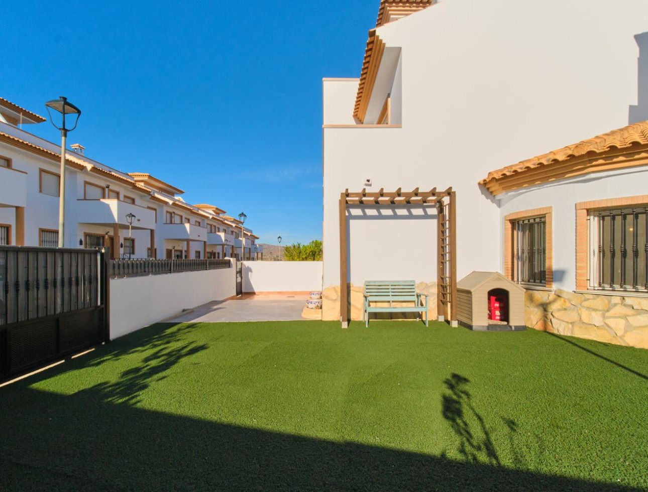 Resale - Villa / Semi-detached Villa - Turre