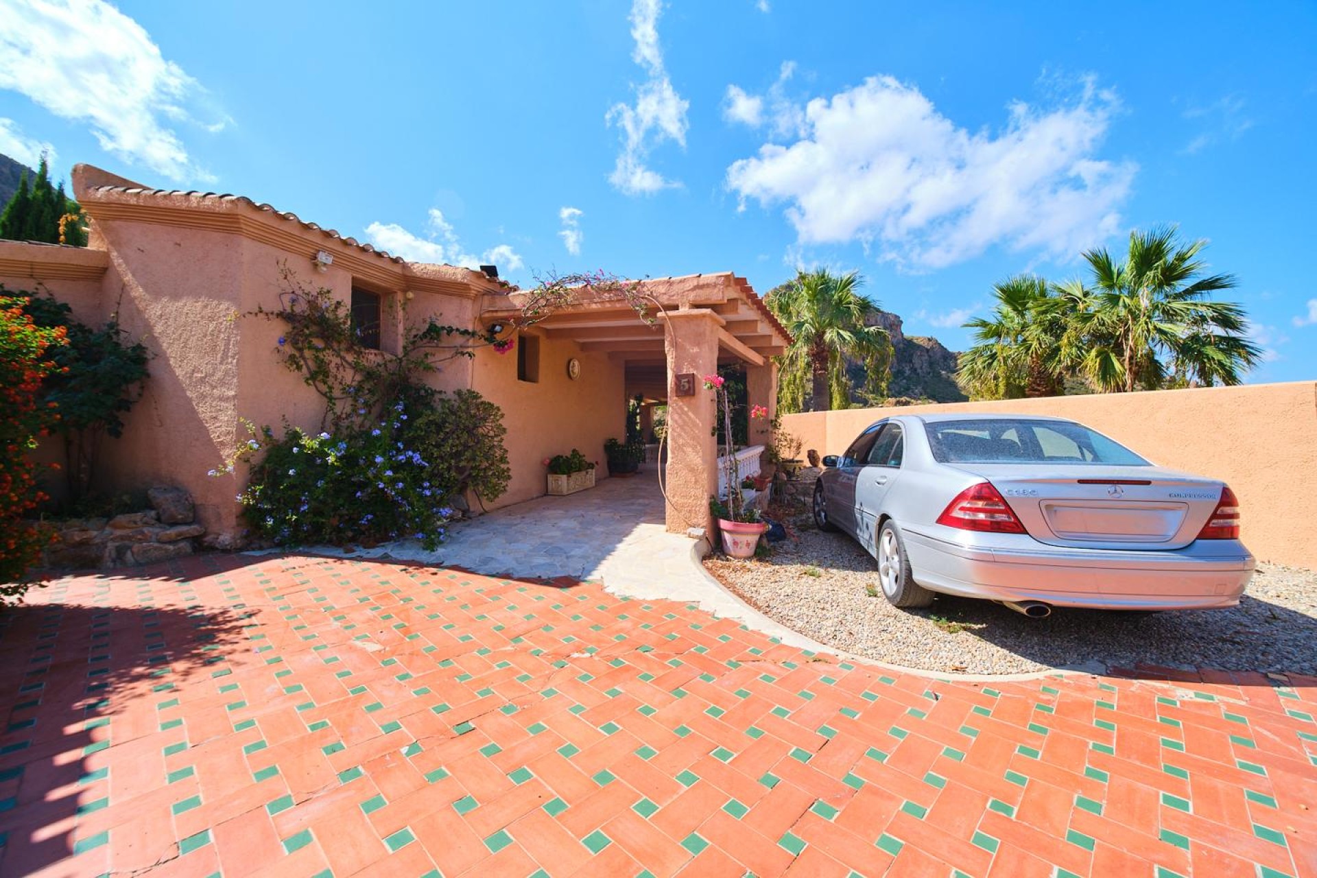 Resale - Villa - Turre