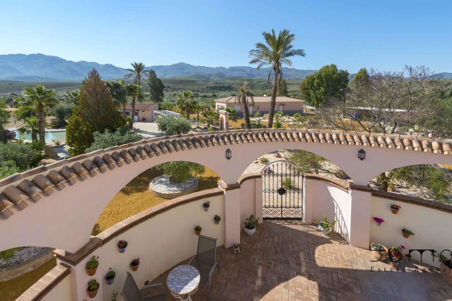 Resale - Villa - Turre