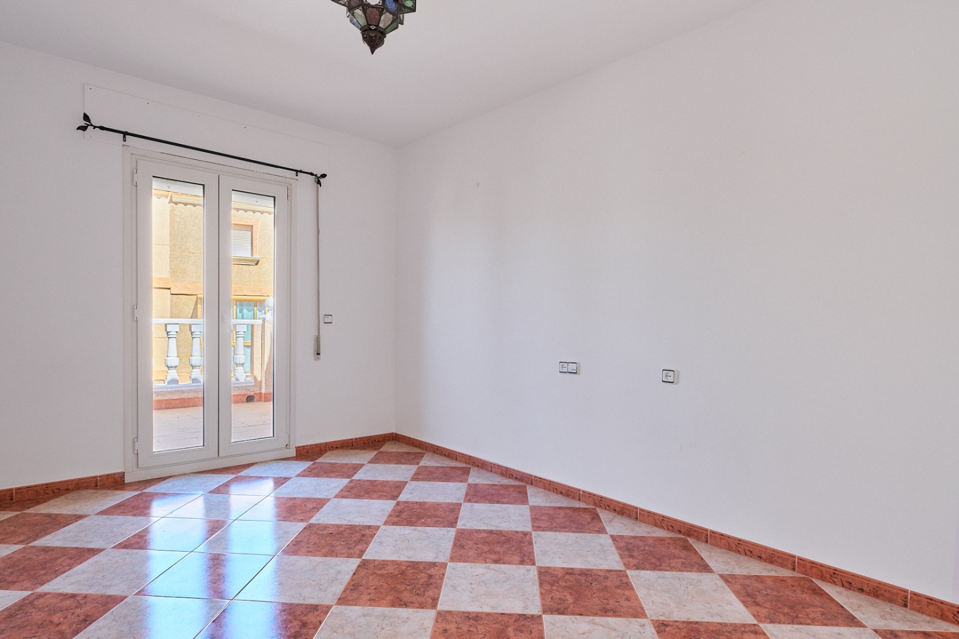Resale - Villa - Turre