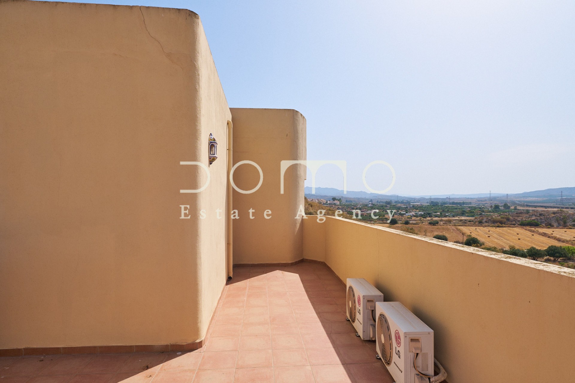 Resale - Villa - Turre