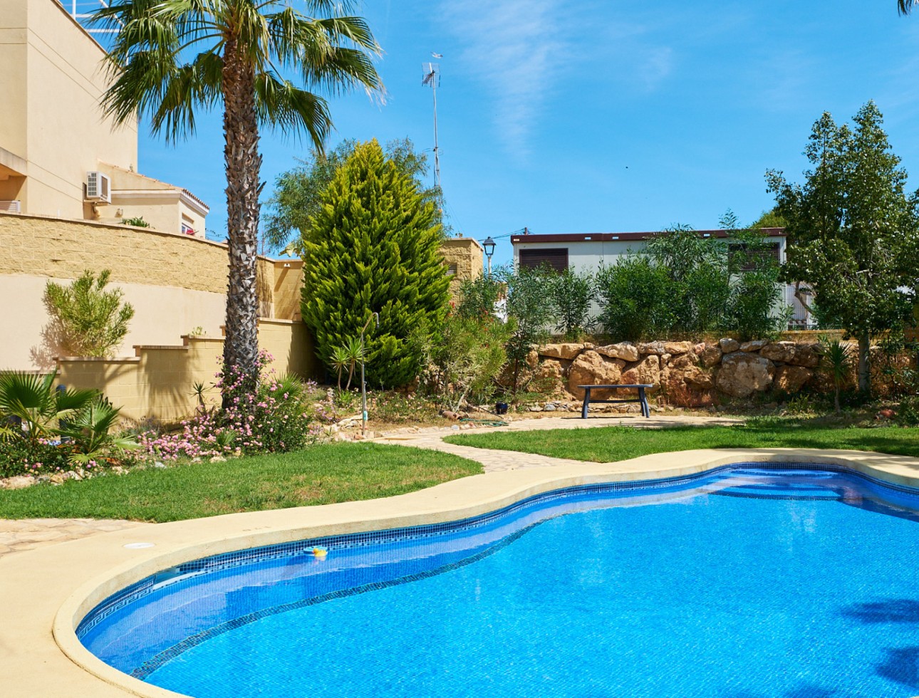 Revente - Maison de ville - Bédar