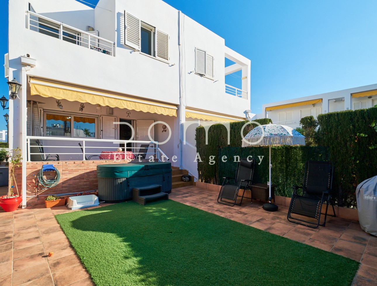 🏡 Almeria Property for Sale: Triplex in Mojácar Playa, garden views