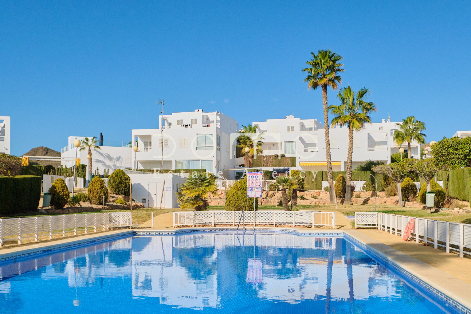 🏡 Property for Sale: Exclusive Triplex in Mojácar Playa, with swimming pool!