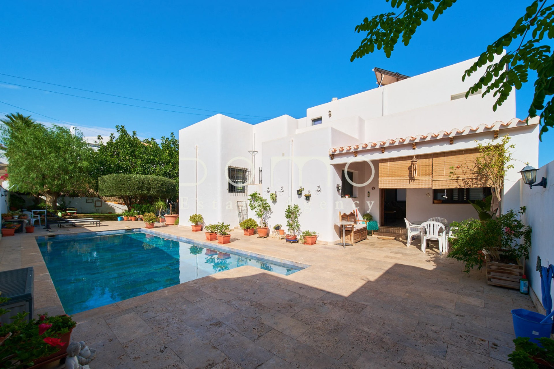 Spektakuläre freistehende Villa in der exklusiven Gegend von Vista Los Ángeles, Mojácar Playa, ideal um das Leben an der Küste von Almería zu genießen.