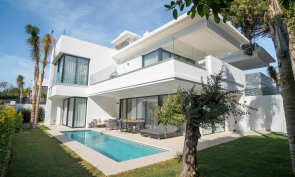 Villa / Halfvrijstaand - Nieuwbouw Woningen - Marbella - Marbella
