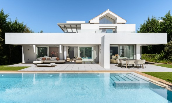 Villa - New Build - Estepona - Estepona