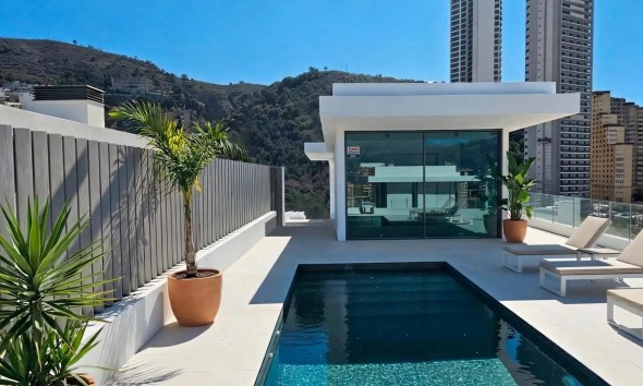 Villa - Obra nueva - Benidorm - Benidorm