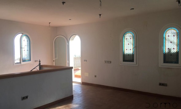 Villa / Semi-detached Villa - Resale - Turre - Turre