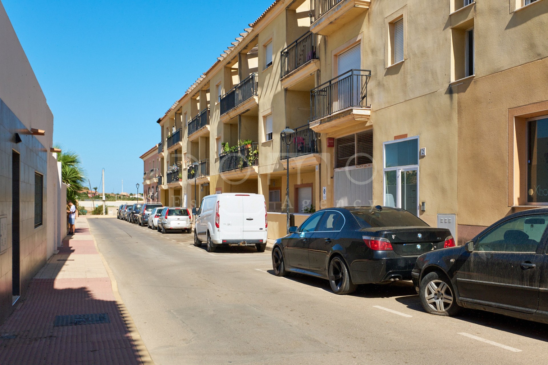Wiederverkauf - Parking - Turre