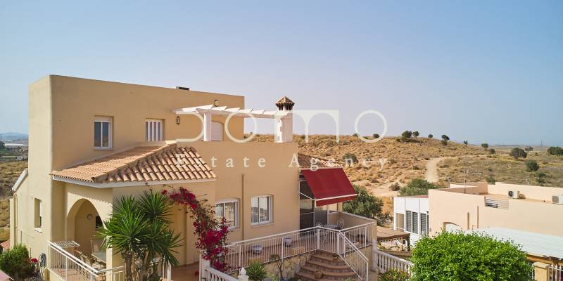 Villa independiente en Agua Nueva, Turre