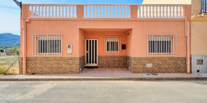 Property for sale in turre