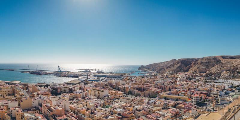 Buying a property in Almería this Easter: tradition and opportunity