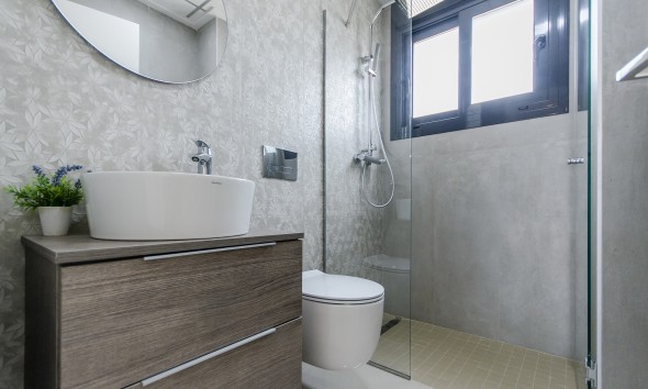 Obra nueva - Villa / Chalet - San Miguel de Salinas